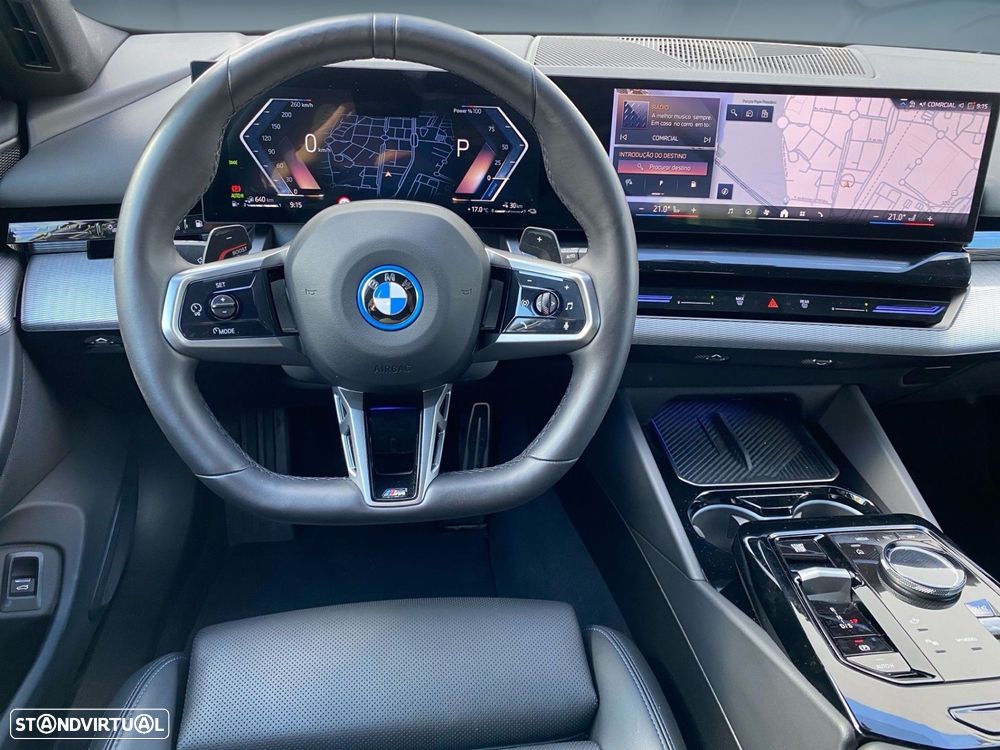 BMW 530 e Pack Desportivo M - 6