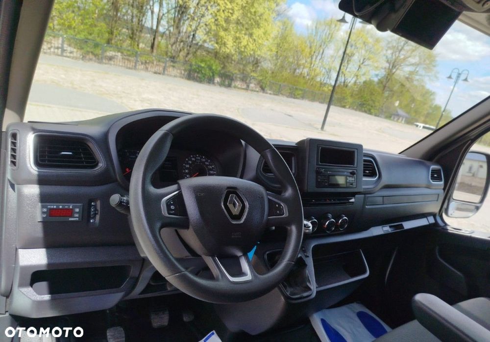 Renault Master - 11