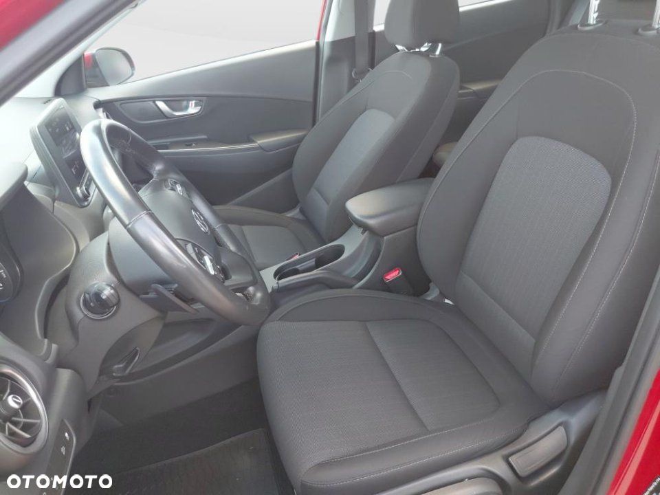 Hyundai Kona - 10