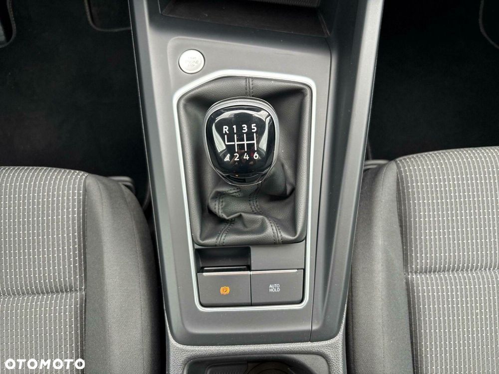 Volkswagen Golf VIII 1.0 TSI Life - 29