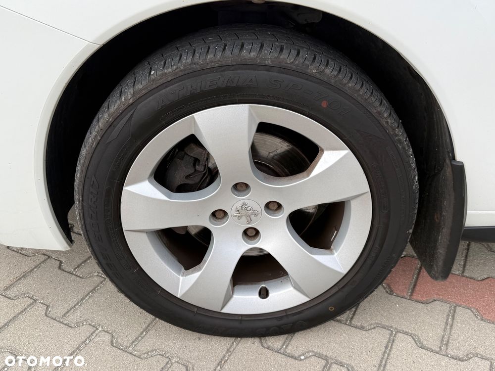 Peugeot 3008 HDi FAP 150 Allure - 17
