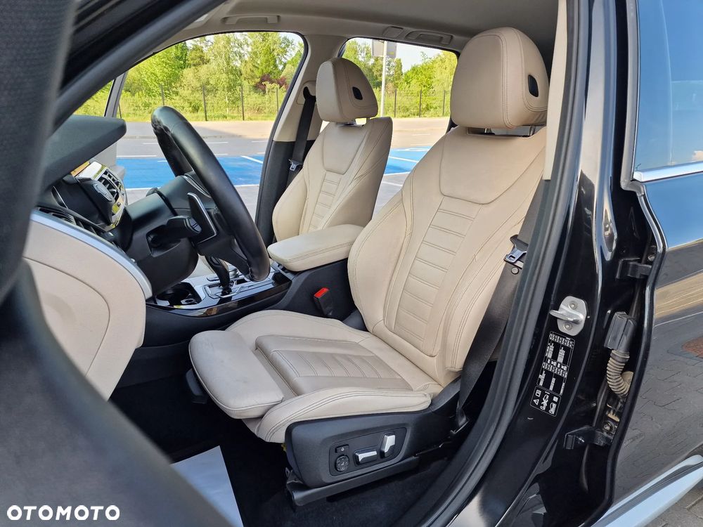 BMW X3 xDrive20d Business Edition - 15