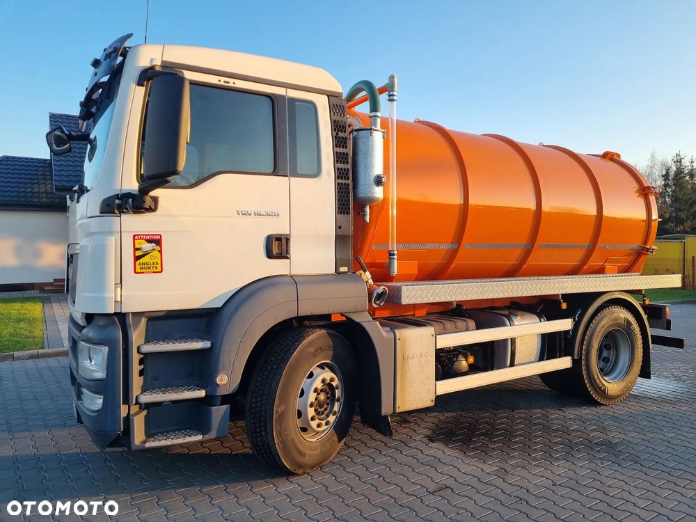 Volvo FM 330 - 31