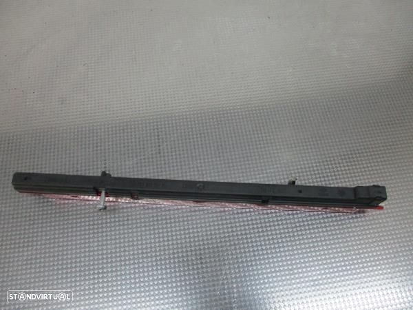 Terceiro Stop Audi A3 (8L1) - 4