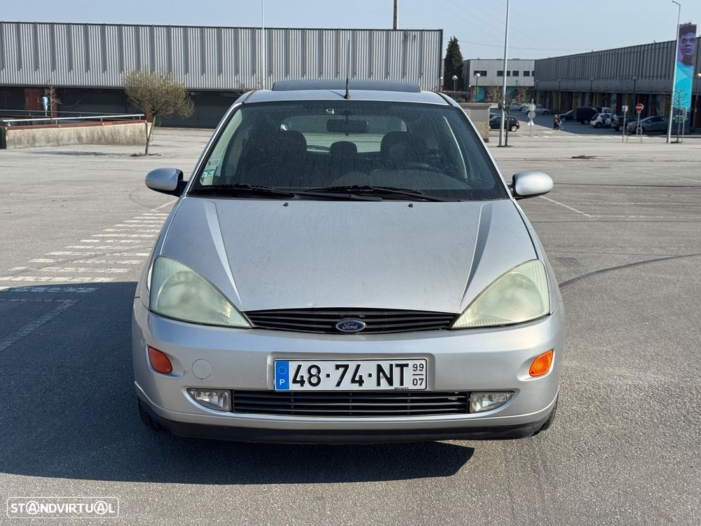 Ford Focus 1.4 Ambiente - 14