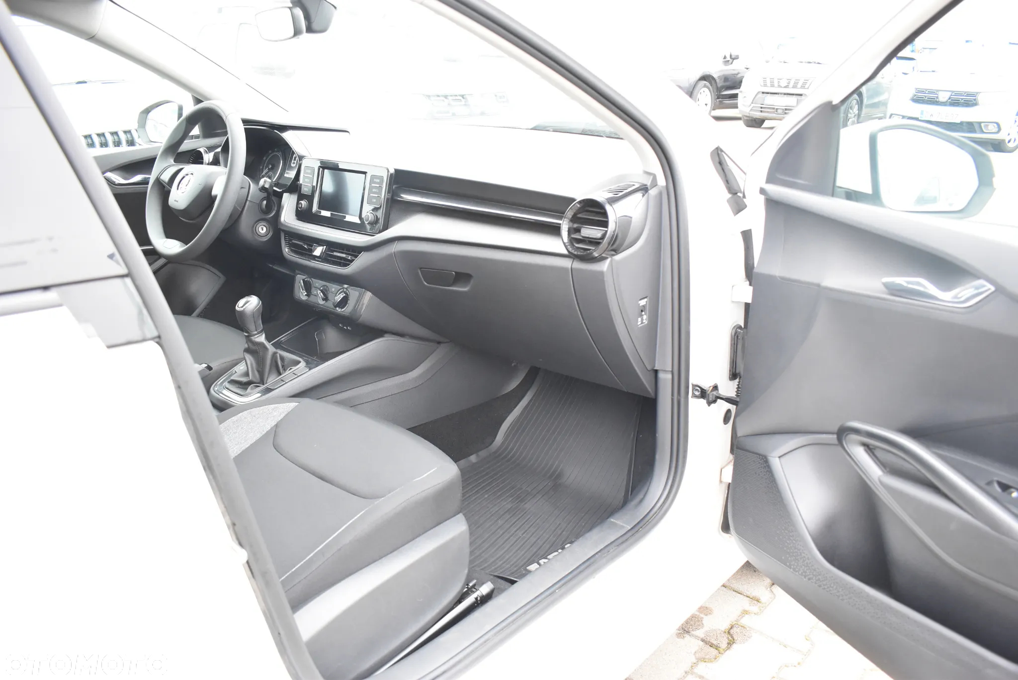 Skoda Fabia 1.0 Active - 16