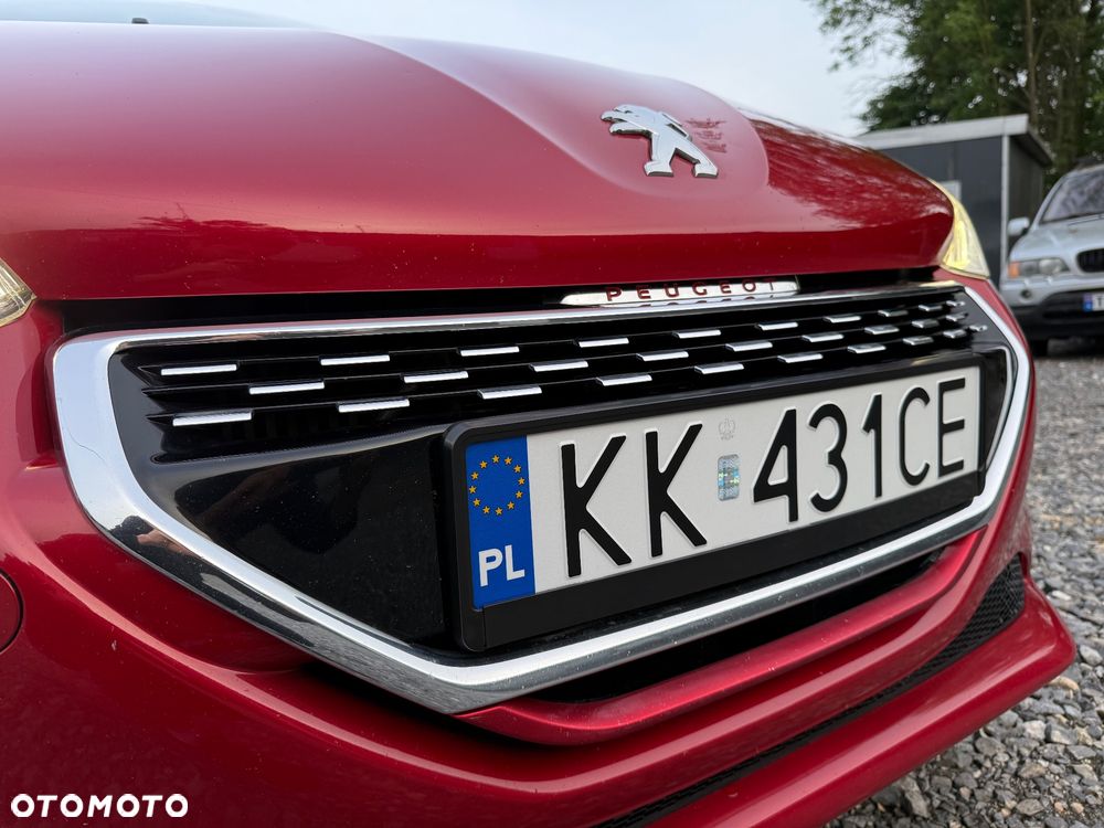 Peugeot 208 GTI 200 THP - 6