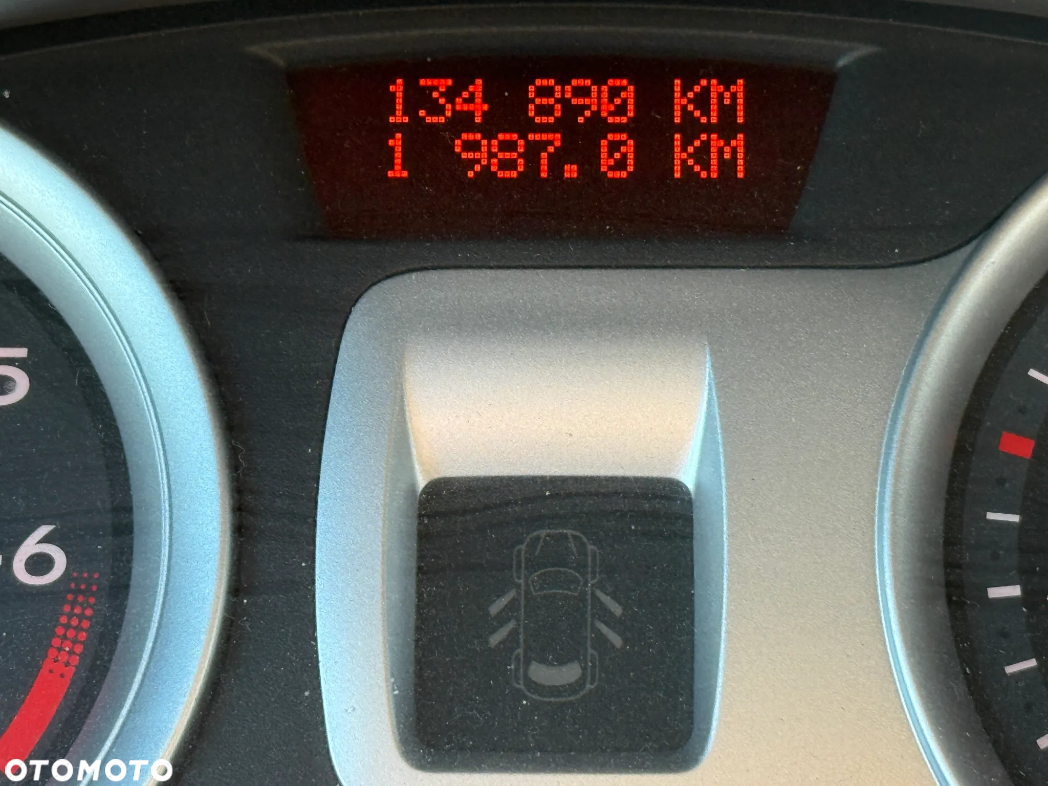 Renault Clio 1.2 16V Campus - 14