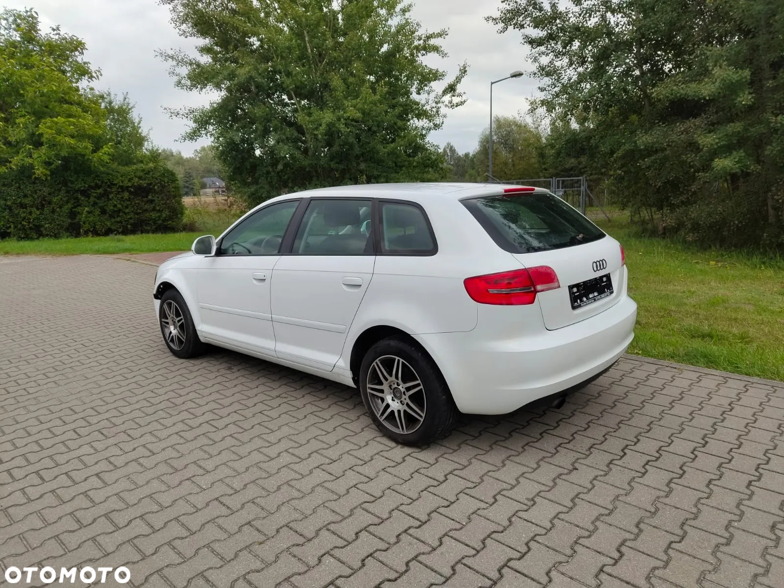 Audi A3 Sportback 1.6 Attraction - 13