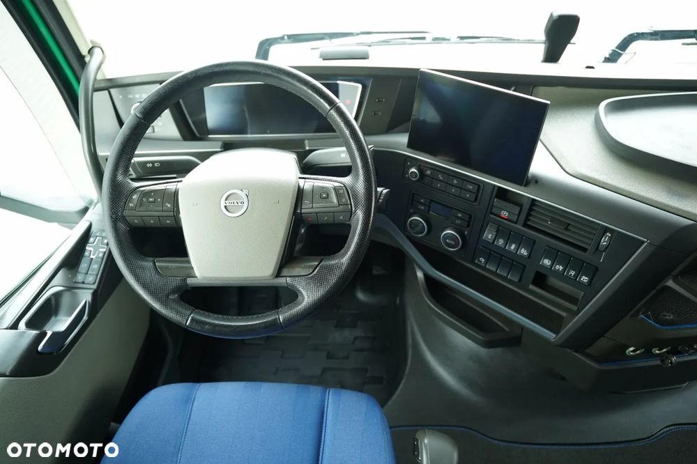Volvo FH 500 / HYDRAULIKA / RETARDER / KLIMA POSTOJOWA / TV / I-SAVE /  I-SHIFT /  OPONY 100% - 27