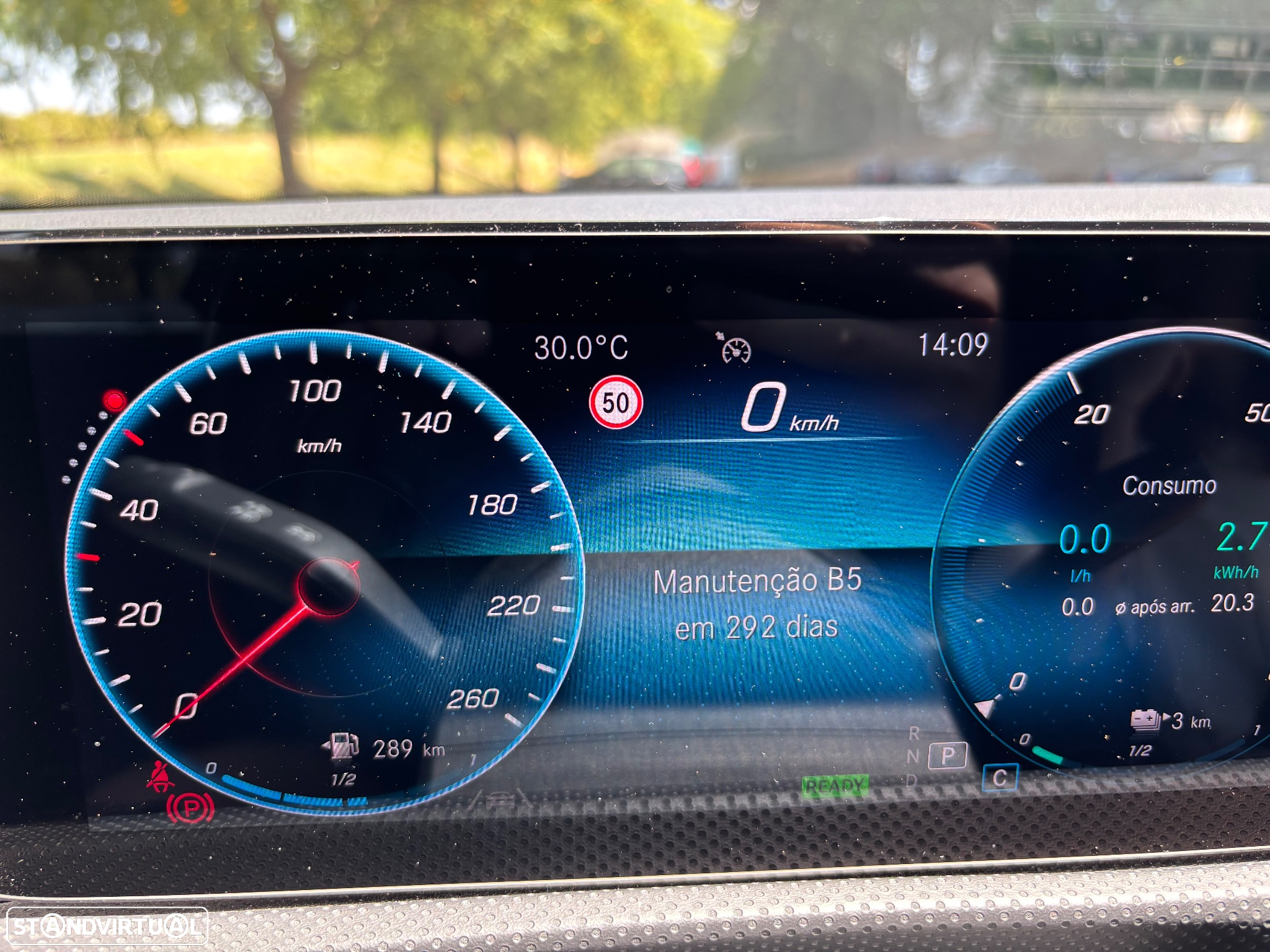 Mercedes-Benz CLA 250 - 35