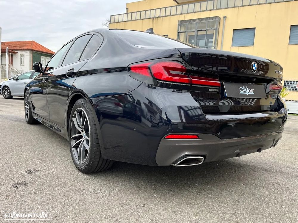 BMW 520 d Pack Desportivo M Auto - 56