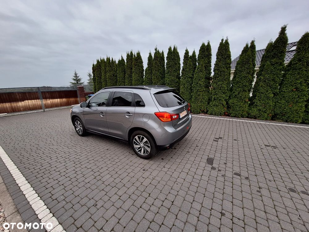 Mitsubishi ASX - 4