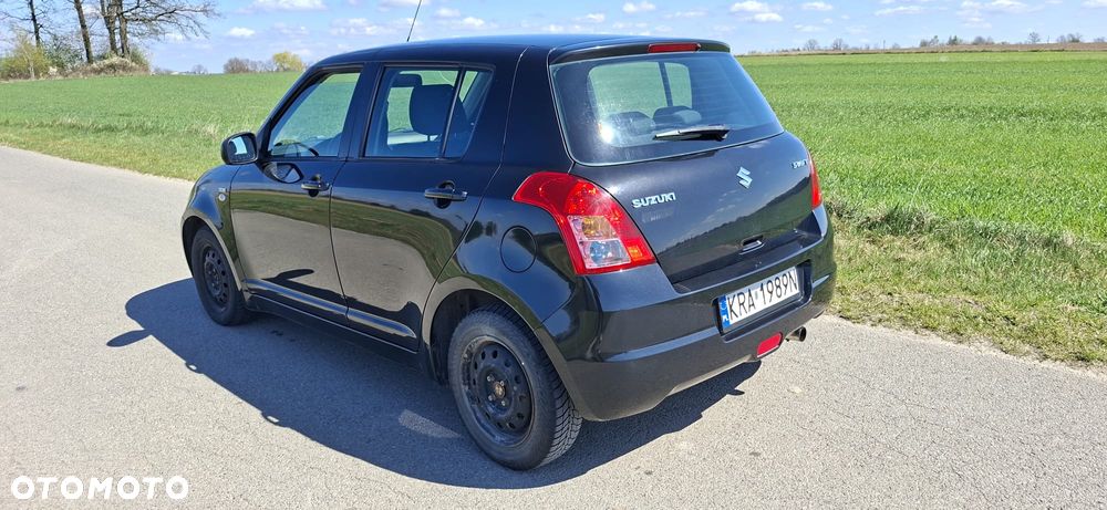 Suzuki Swift - 13