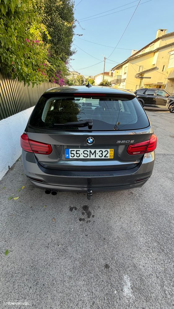 BMW 320 d xDrive Auto - 12