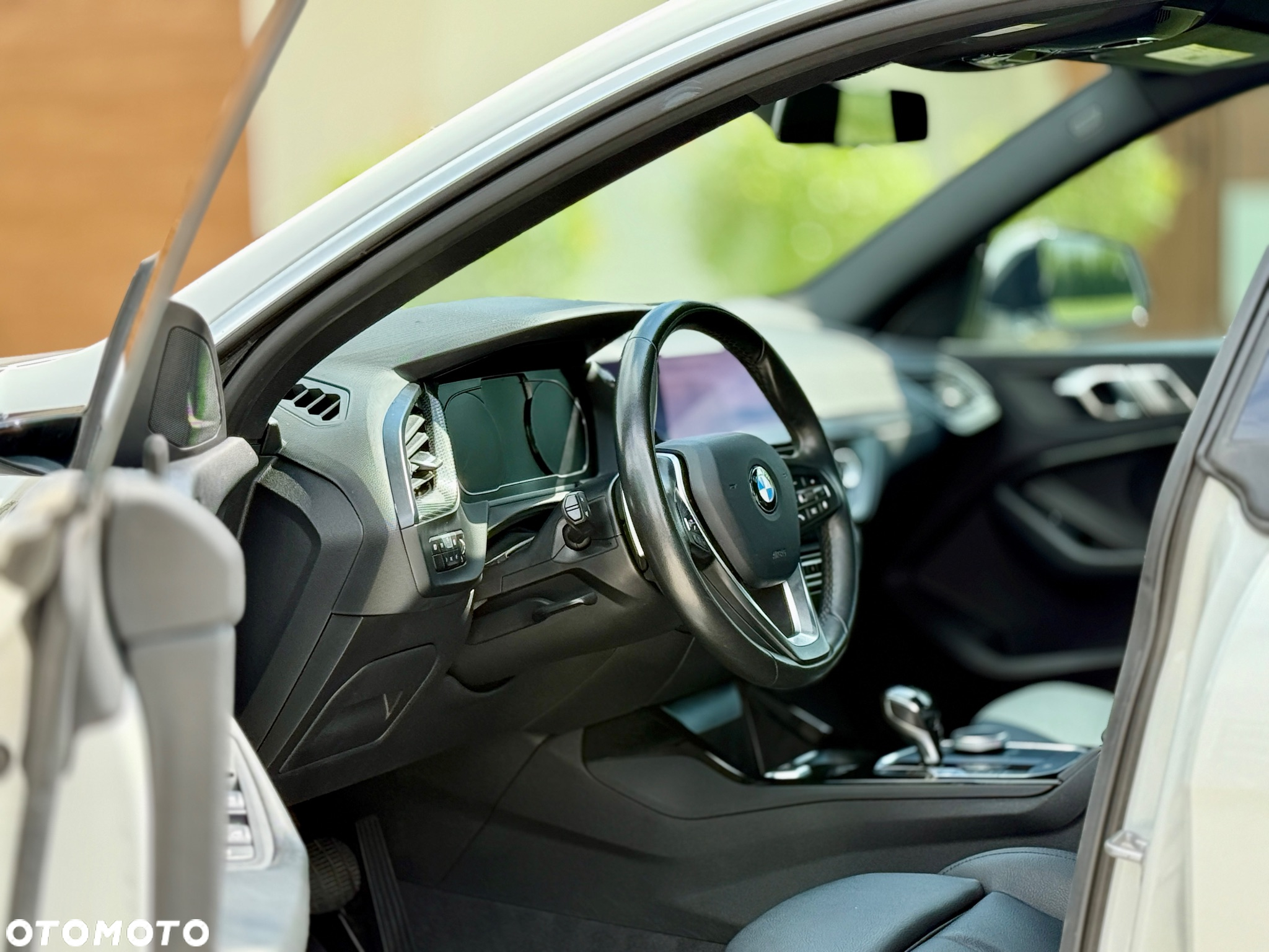 BMW Seria 2 225i xDrive - 17