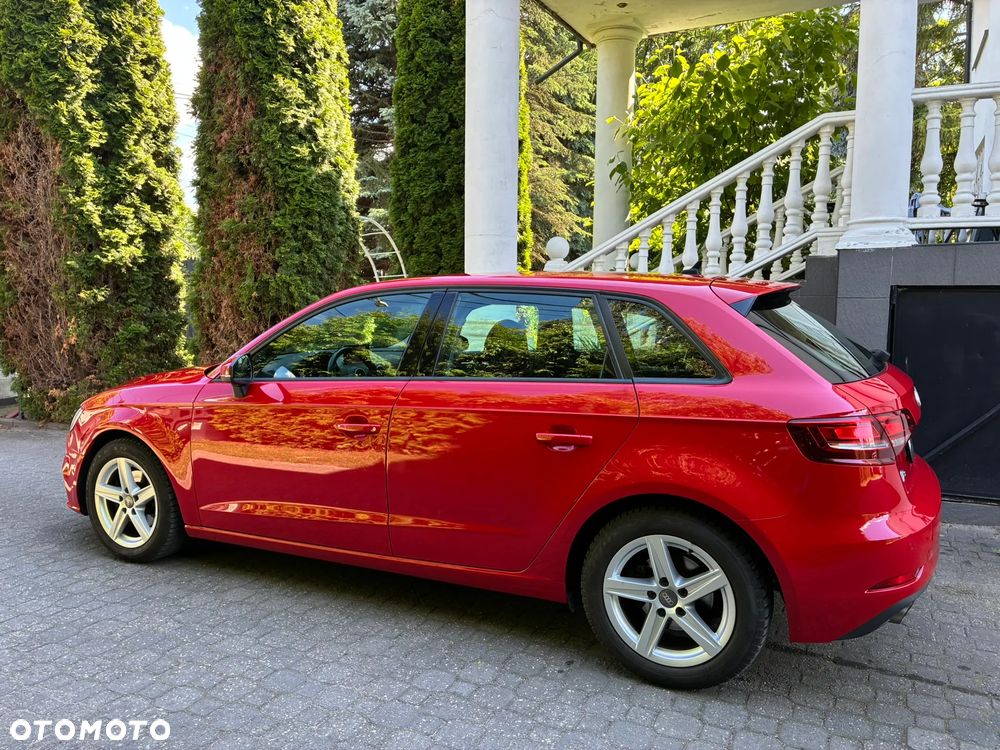 Audi A3 Sportback 35 TFSI S tronic - 2
