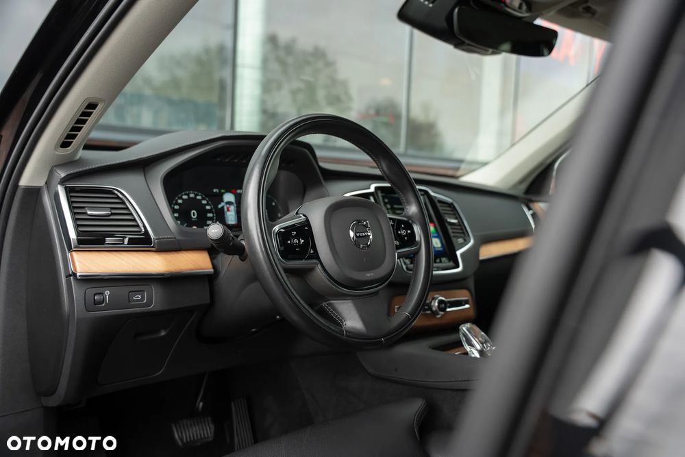 Volvo XC 90 D5 AWD Inscription 7os - 23