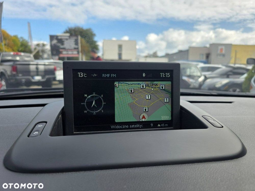 Peugeot 5008 HDI FAP 115 Family - 17