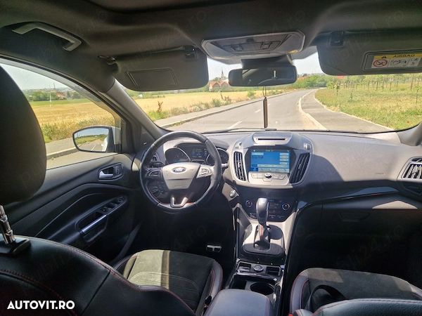 Ford Kuga 2.0 TDCi 4x4 Aut. ST-Line - 5