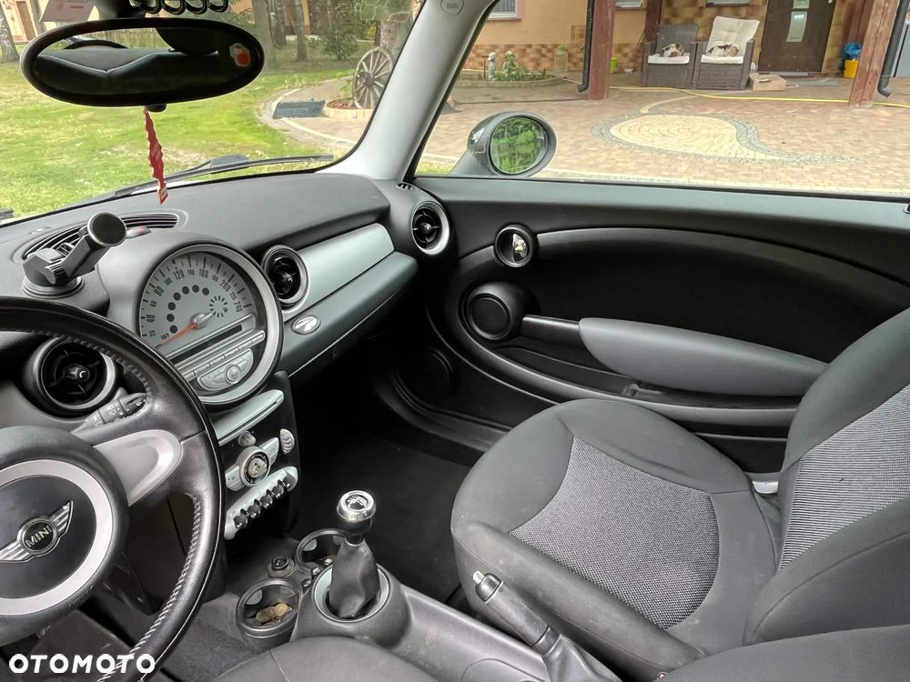 MINI ONE Standard - 13