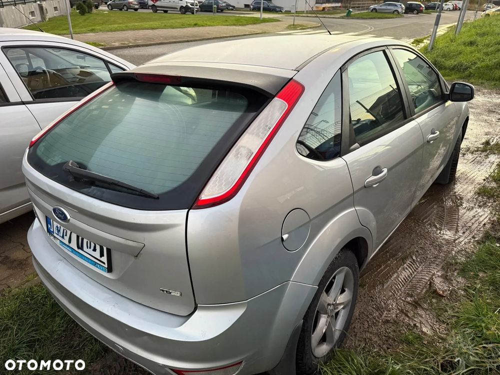 Ford Focus 1.8 TDCi Amber X - 12