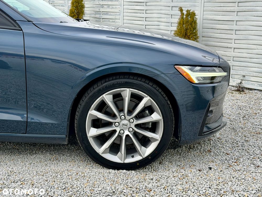 Volvo S60 B5 B AWD Ultimate Dark - 33