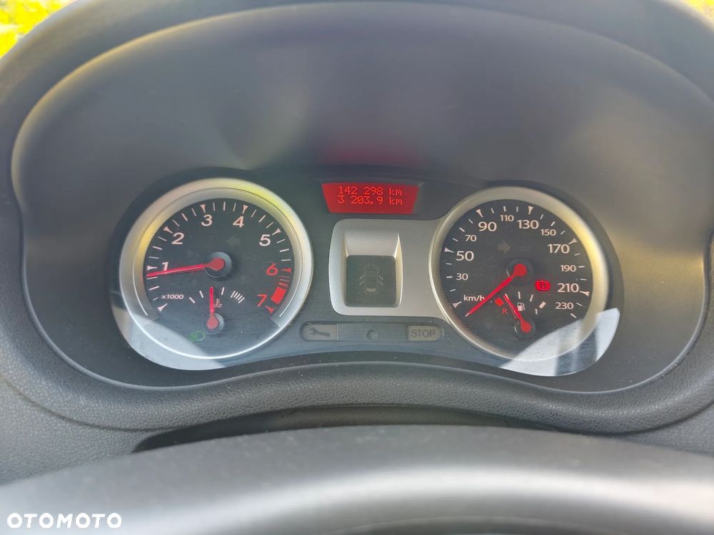 Renault Clio 1.2 16V TCE Luxe - 20