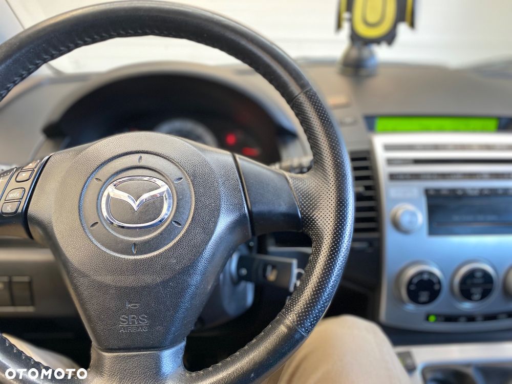 Mazda 5 2.0 Exclusive - 23