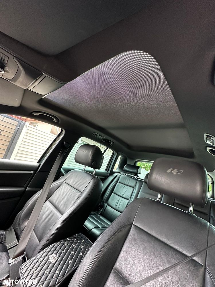 Volkswagen Tiguan - 16