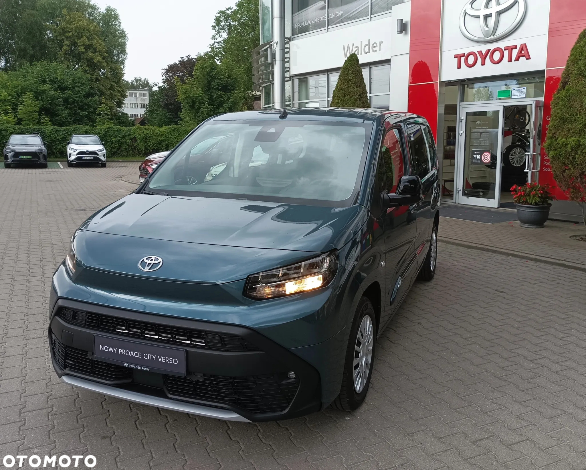 Toyota Proace City Verso Long 1.5 D-4D Business - 4