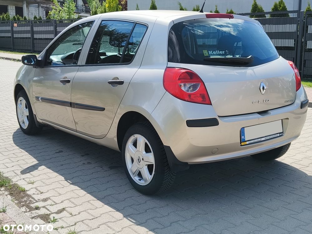 Renault Clio - 4