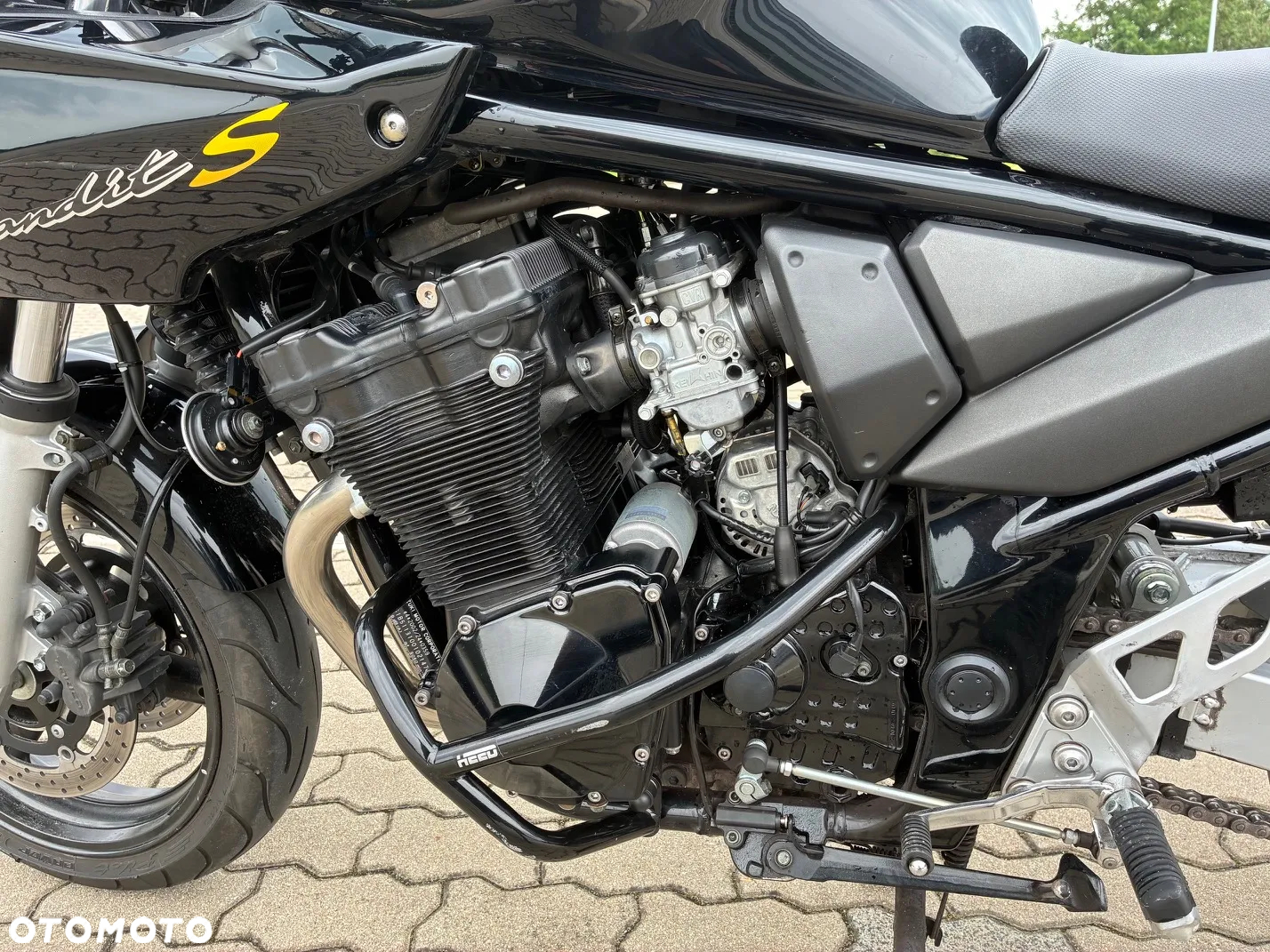 Suzuki Bandit - 16
