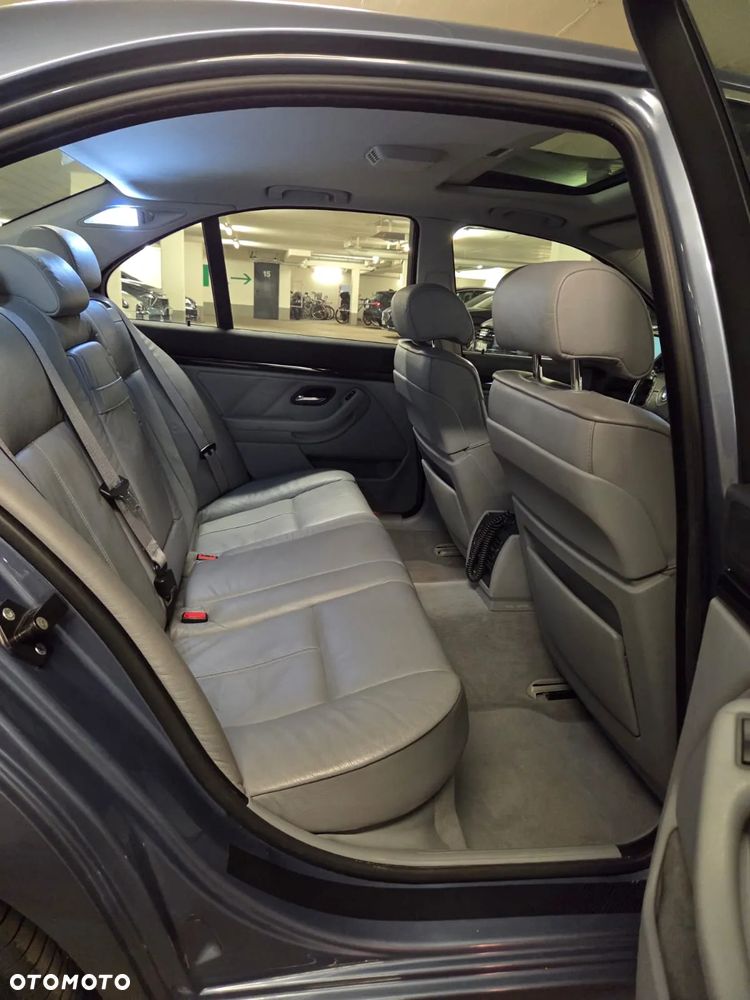 BMW Seria 5 - 13