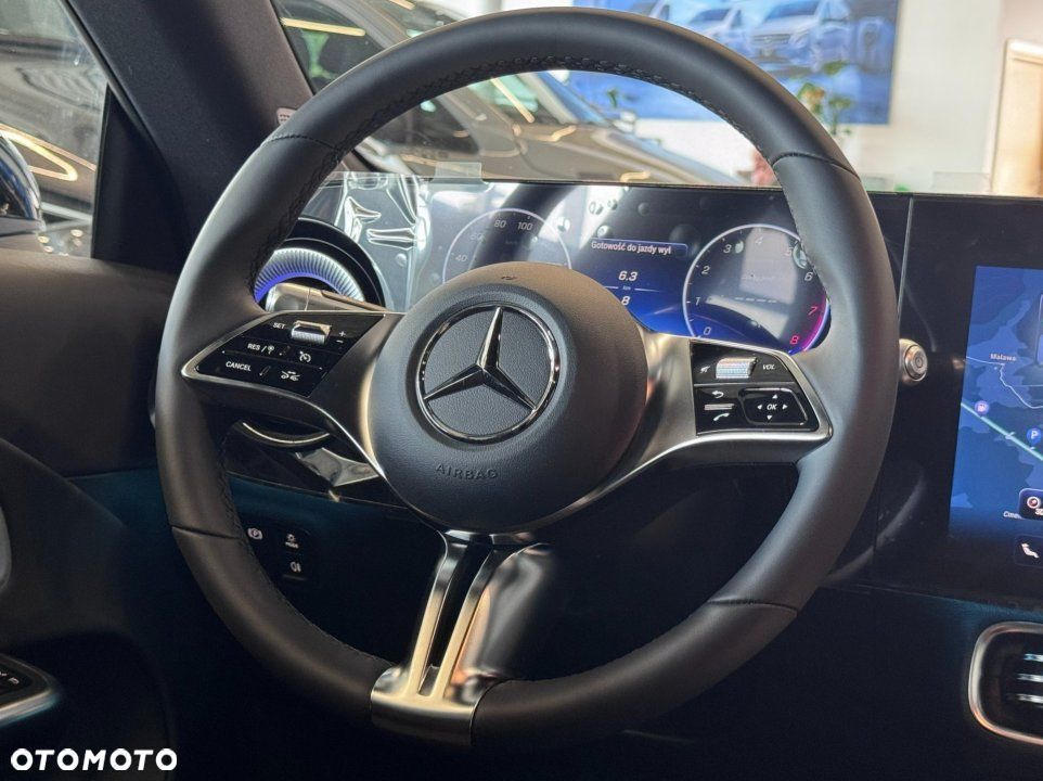 Mercedes-Benz CLA - 8