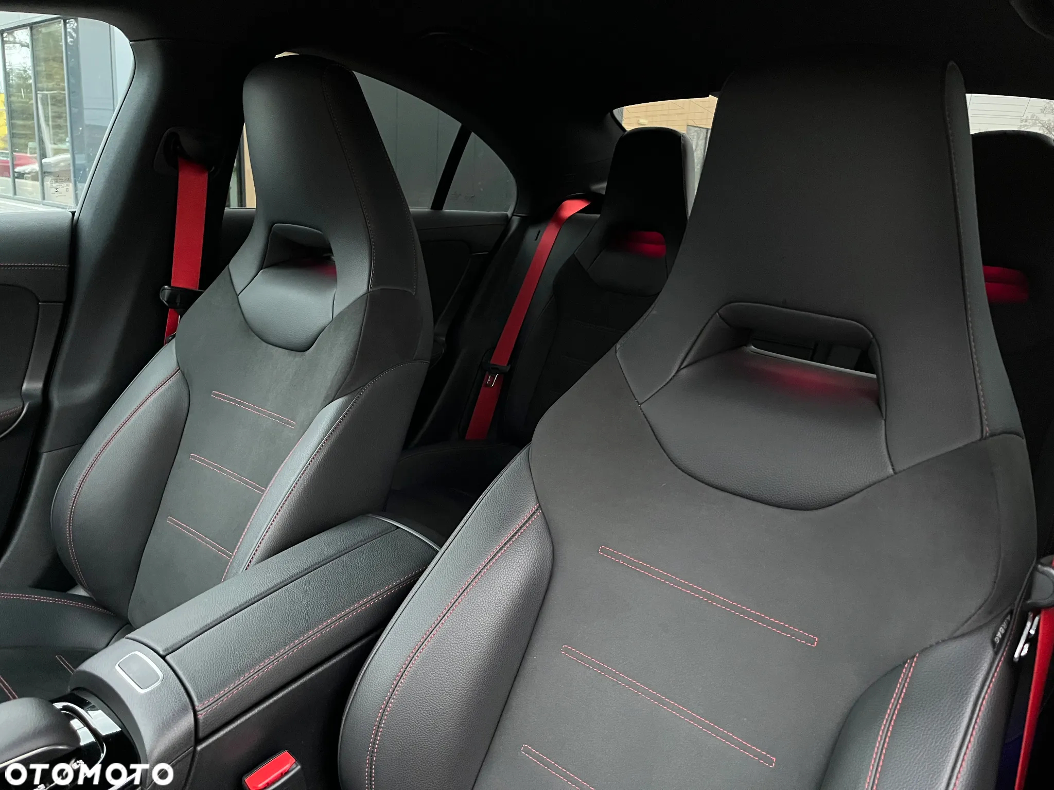 Mercedes-Benz CLA AMG 35 4-Matic 7G-DCT - 22