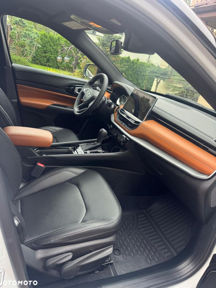 Jeep Compass - 16