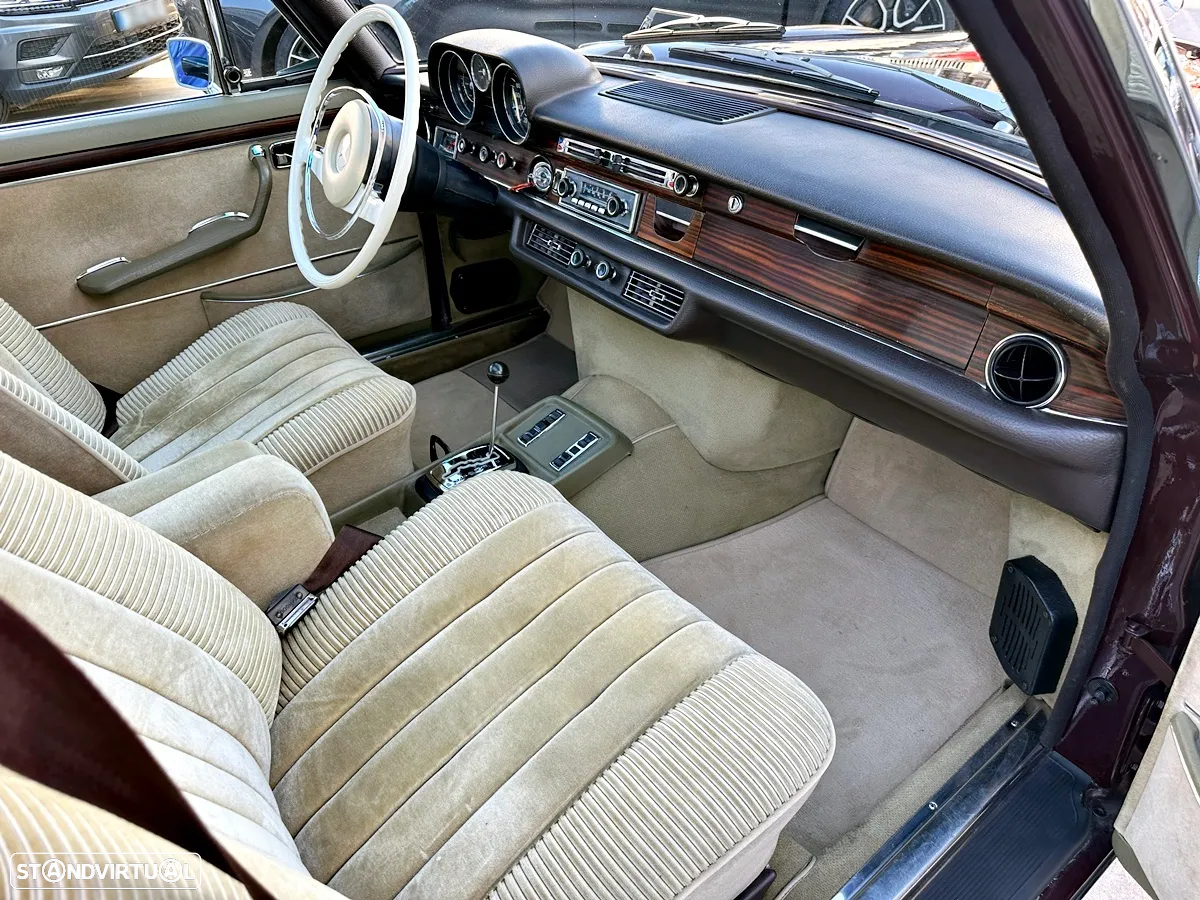 Mercedes-Benz 300 - 28