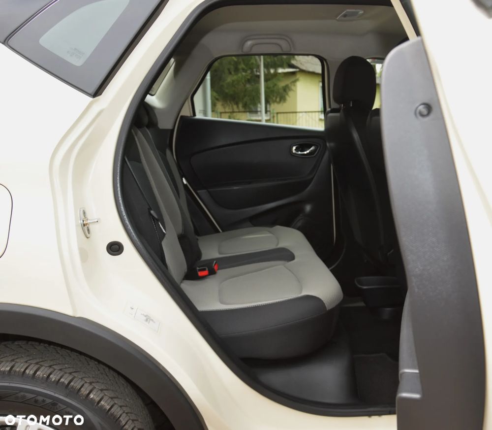 Renault Captur - 26
