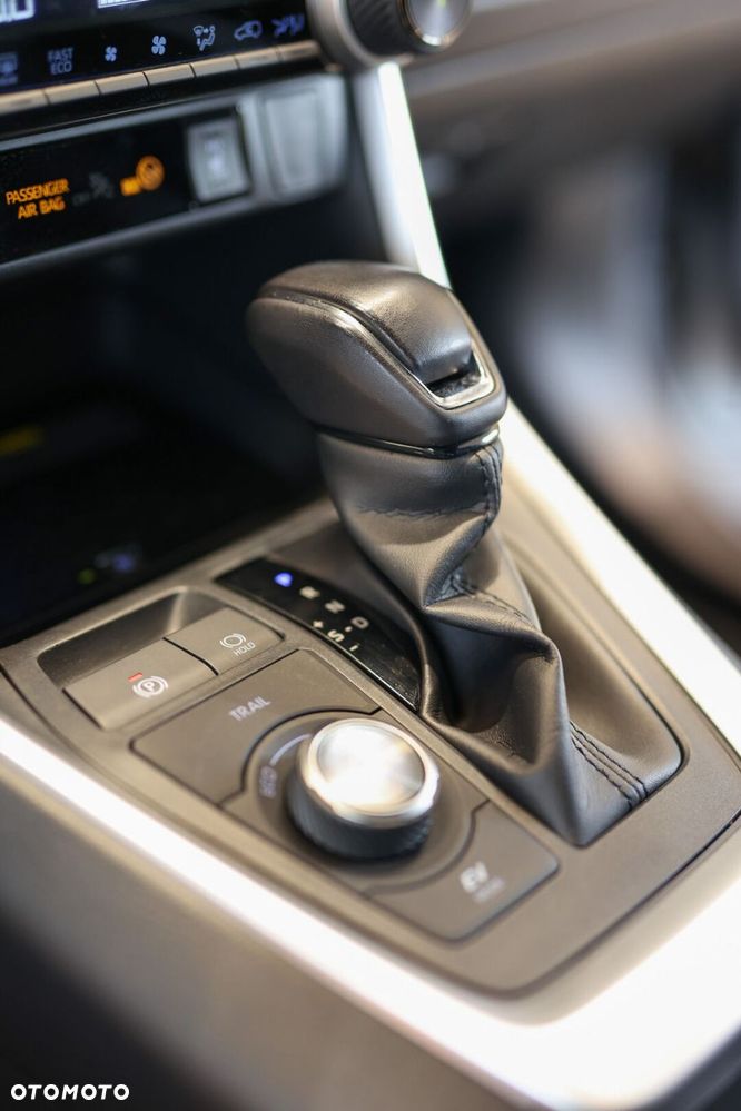 Toyota RAV4 2.5 Hybrid Selection 4x4 - 26