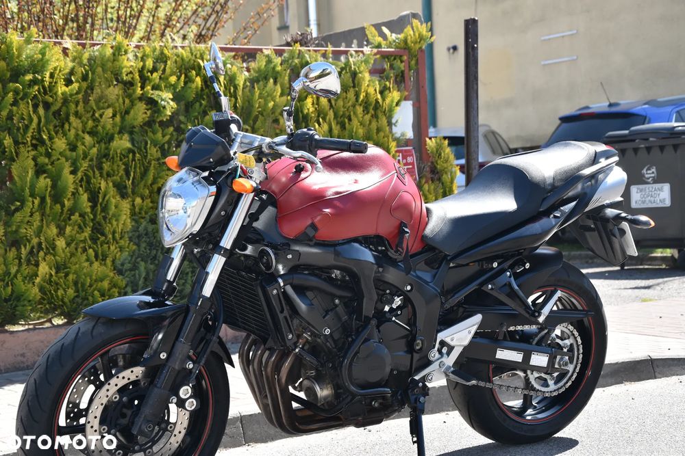 Yamaha FZ6 - 4
