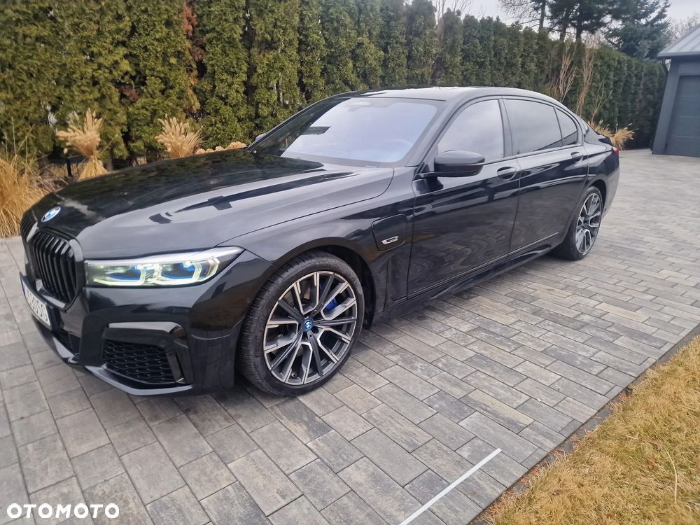 BMW Seria 7 - 12