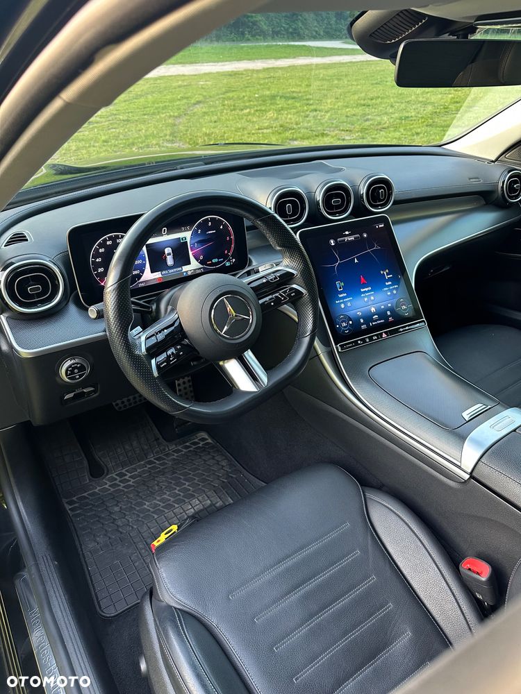 Mercedes-Benz Klasa C 220 d 4Matic 9G-TRONIC AMG Line - 10