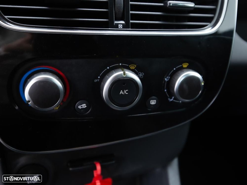 Renault Clio 1.5 dCi Limited - 16