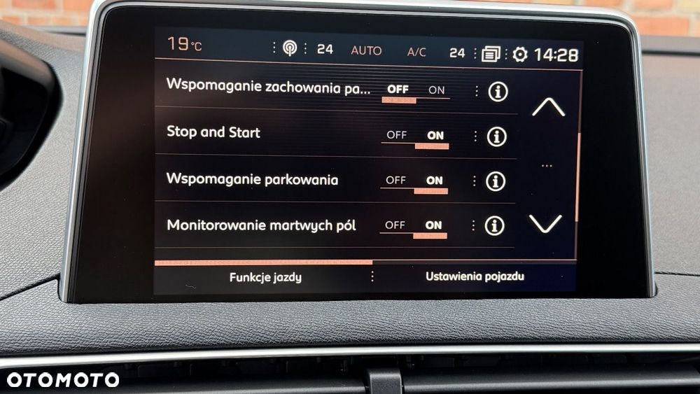 Peugeot 5008 - 36