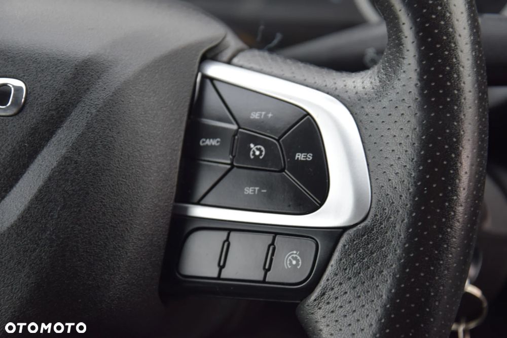 Iveco DAILY MAXI 35S14 / 2.3 - 140 KM / AUTOMAT HI-MATIC / NOWY MODEL / 3 OSOBY / DOSTAWCZE / BLASZAK / KAMERA COFANIA / TEMPOMAT / KLIMA / 2022 / SERWISOWANY / SPROWADZONY Z NIEMIEC - 31
