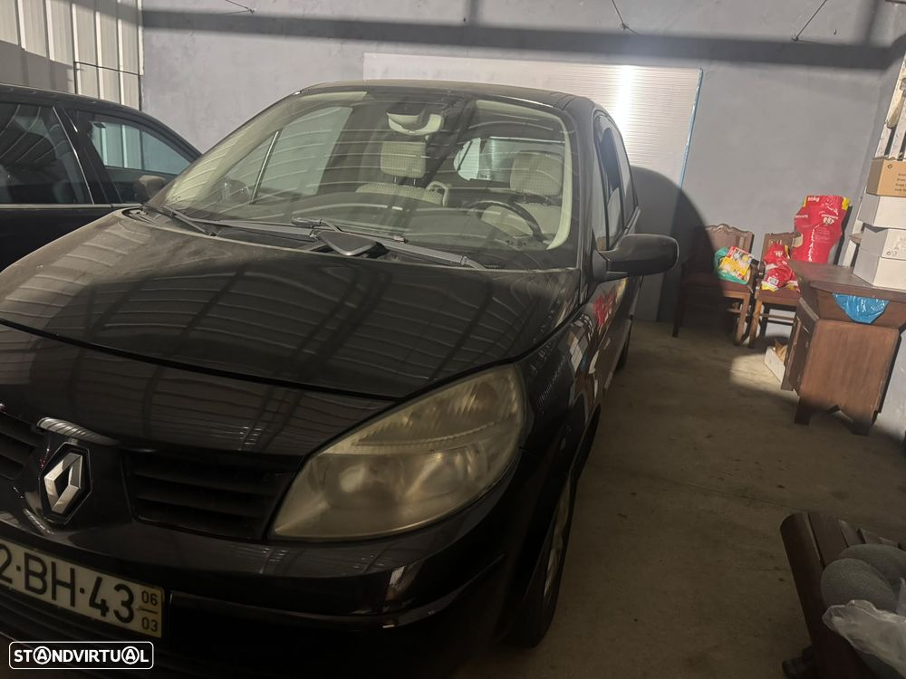 Renault Scénic - 2