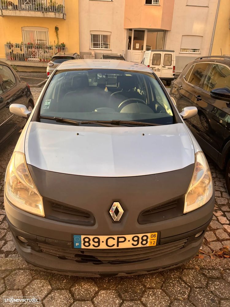 Renault Clio - 3