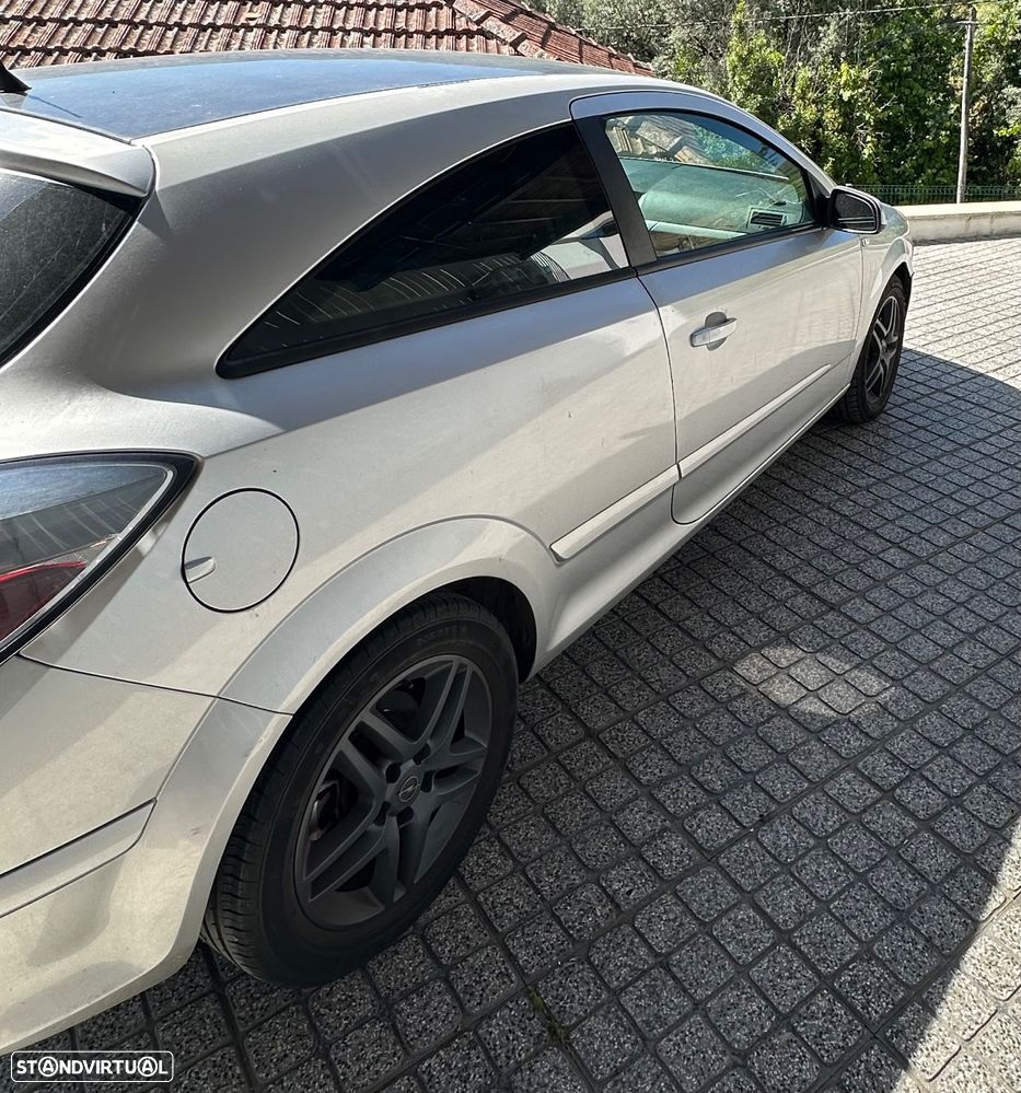 Opel Astra - 4