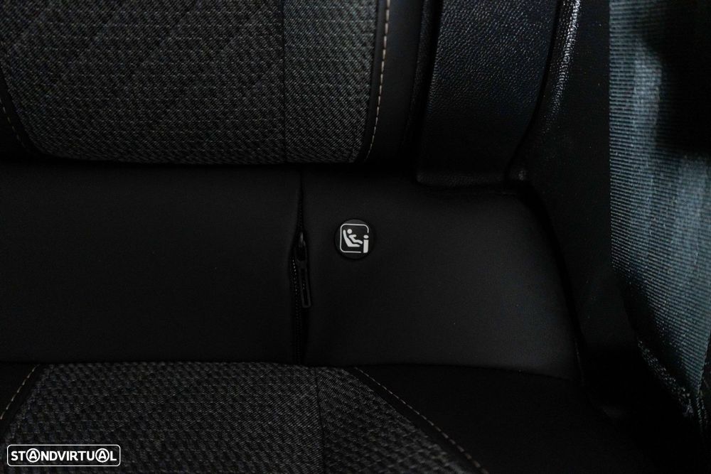 Peugeot 2008 1.2 PureTech Allure - 11